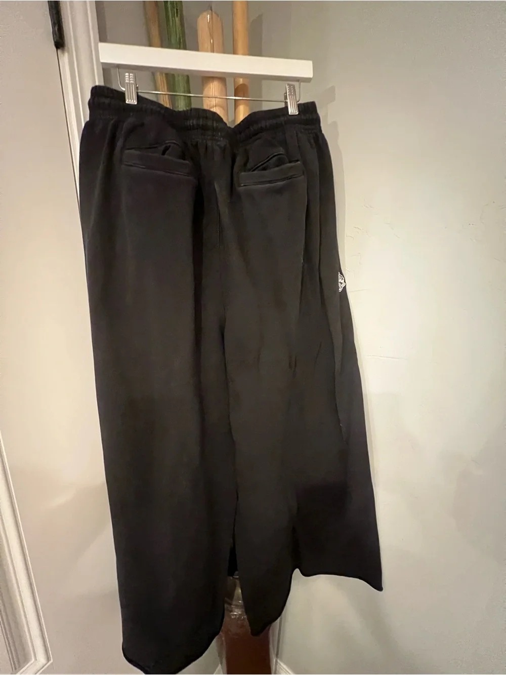 Darc Sport Black Wide-Leg Sweatpants